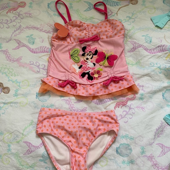 Adorable Minnie Mouse Swimsuit - Picture 2 of 4